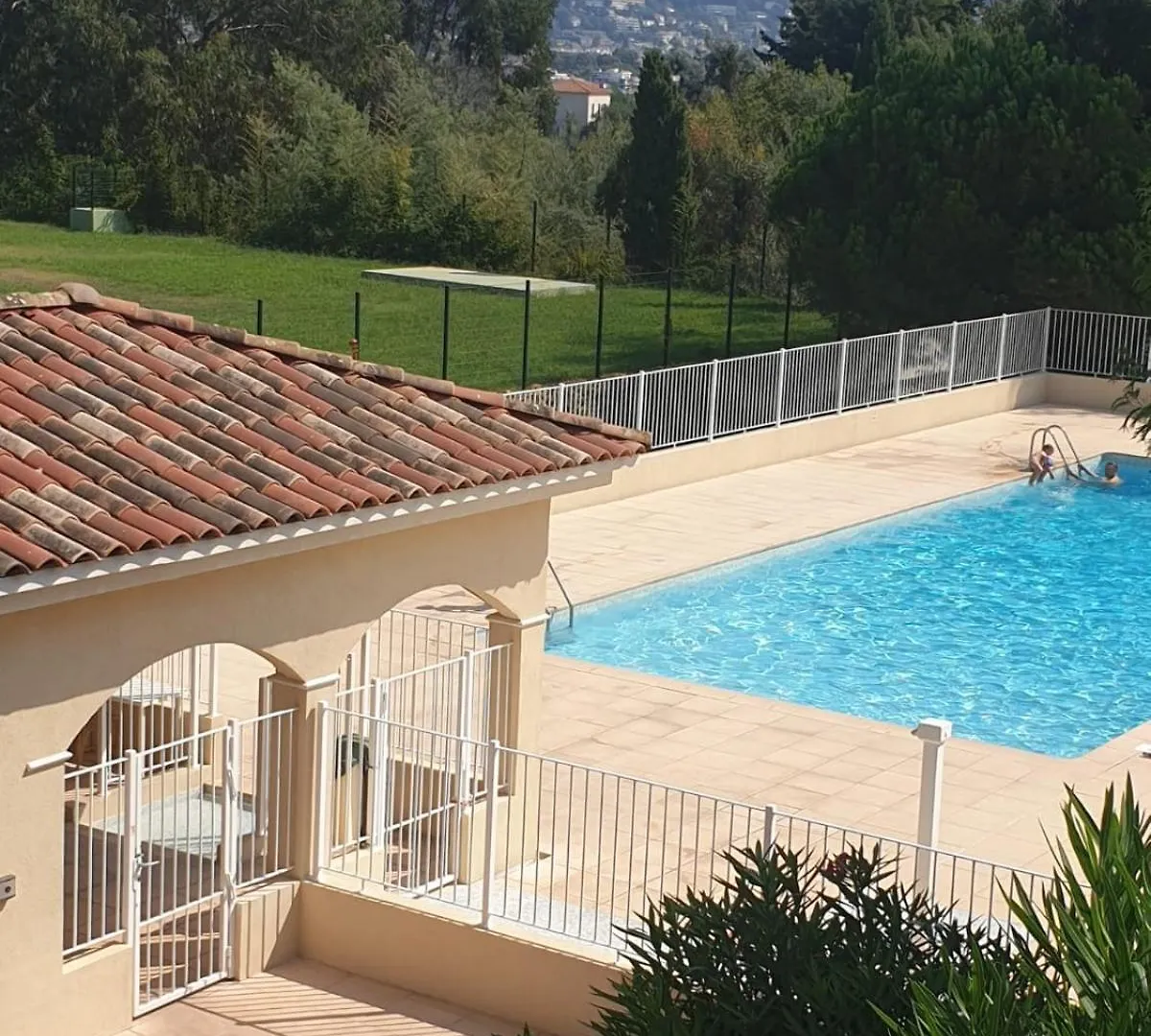 Appartement Duplex 6 Personnes Cannes Grand Parc 0*,  Frankrike